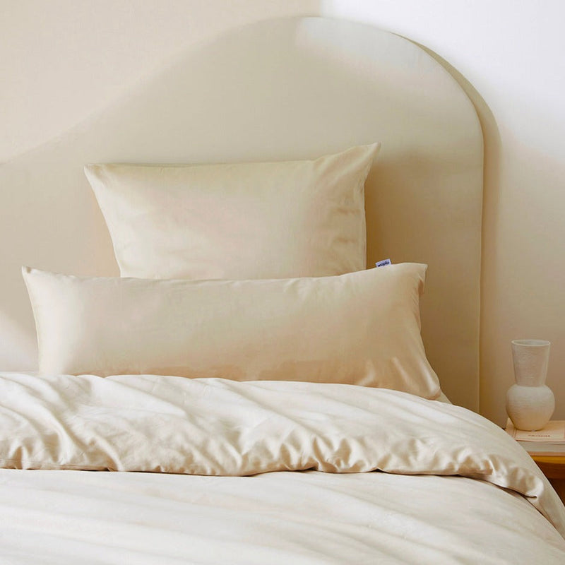 La taie de traversin wonderpilo en satin de coton bio - Beige